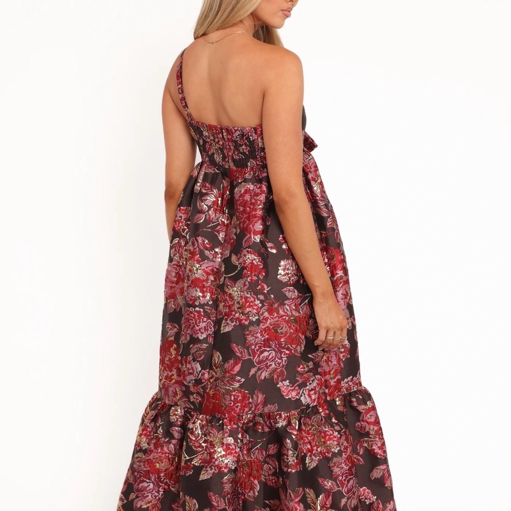 Petal + Pup Betina bow front Floral Ruffle Maxi Dress - Picture 5 of 9
